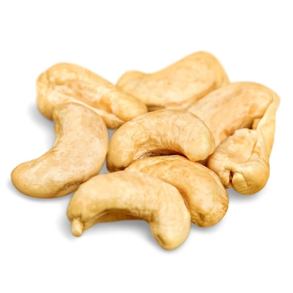 Cashews · globally sourced & graded